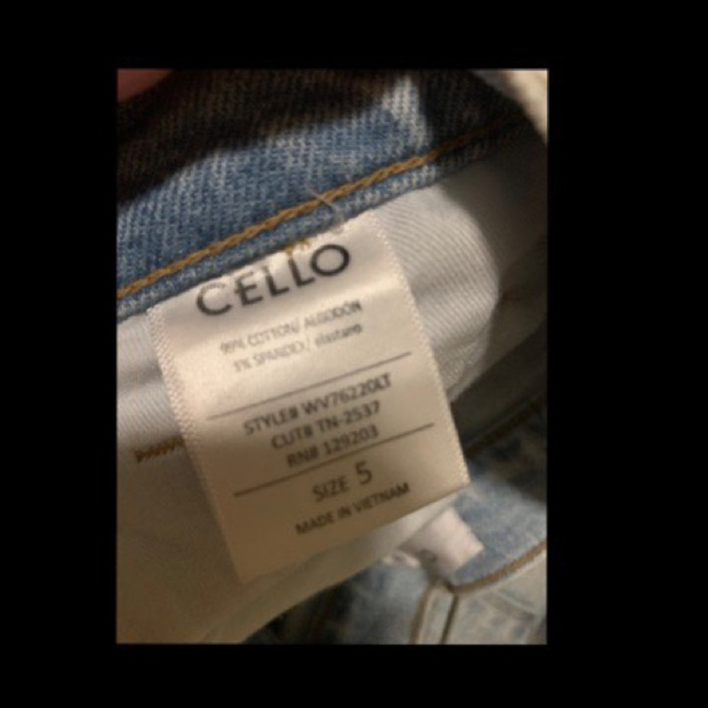 Jeans - Picture 4 of 4